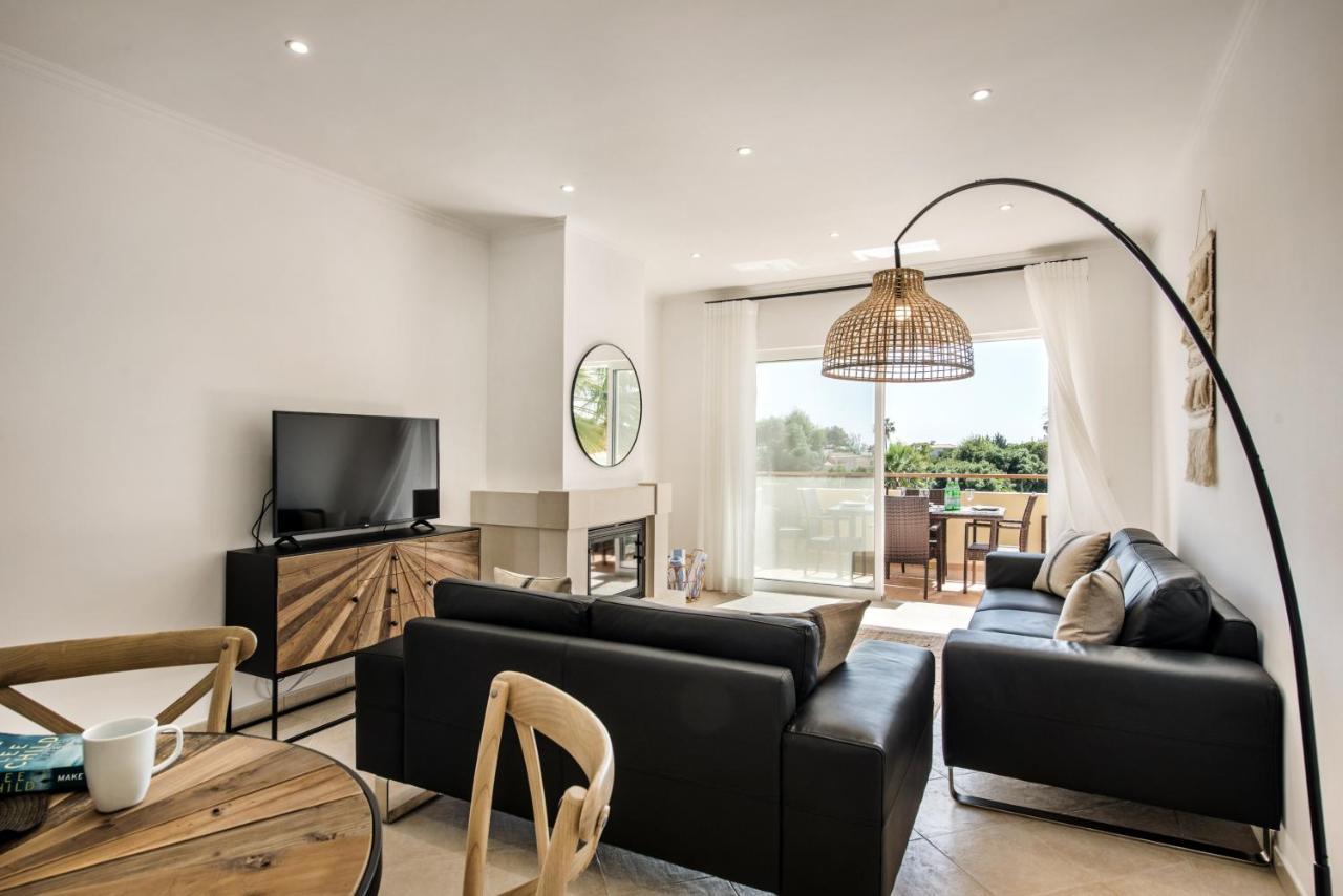 Luxurious First Floor Apartment Sleeps 4 Carvoeiro  Exterior foto